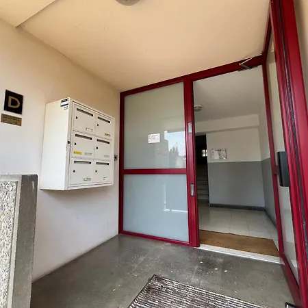 Parenthese Toulousaine - Metro Roseraie Homestay szállás *
